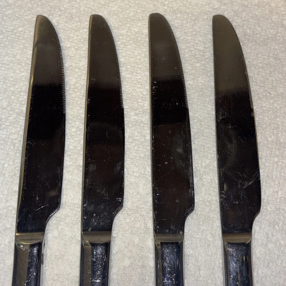 Heritage Mint, Ltd. DALESCROFT Stainless Steel Vietnam - 4 Dinner Knives Knife